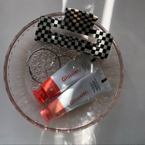 ✨ 2 Glossier Cloud Paint Blush ✨